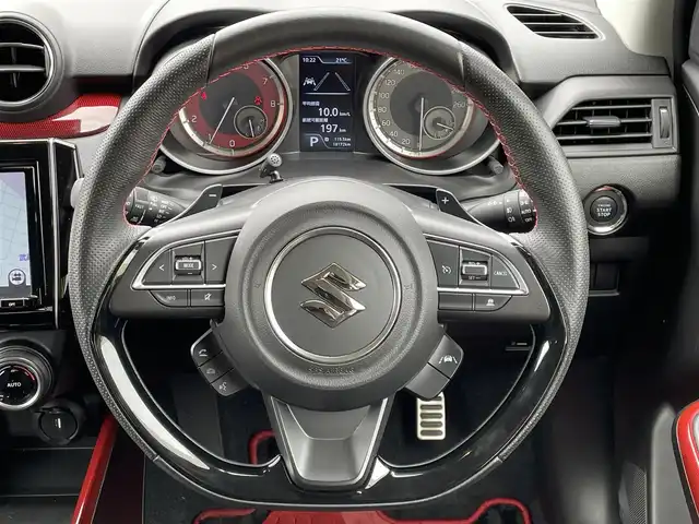 スズキ スイフト スポーツ セーフティPKG 東京都 2018(平30)年 1.9万km チャンピオンイエロー 純正ナビ/全方位モニター/デュアルカメラブレーキサポート/車線逸脱警報機能/アダプティブクルーズコントロール/シートヒーター/ＥＴＣ/ドライブレコーダー/横滑り抑制機能/ステアリングスイッチ