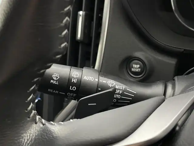 スバル インプレッサ スポーツ 2．0i－Lアイサイト 宮城県 2020(令2)年 1.3万km クリスタルホワイトP 純正８型ナビ　/アイサイトセイフティプラス　/アダプティブクルーズコントロール　/バック／サイドカメラ　/リアビークルディテクション　/パワーシート　/電動パーキングブレーキ　/ステアリングレスポンシブヘッドランプ/フルセグTV/LEDヘッドライト/リアパーキングセンサー/純正17インチAW/スマートキー/禁煙車