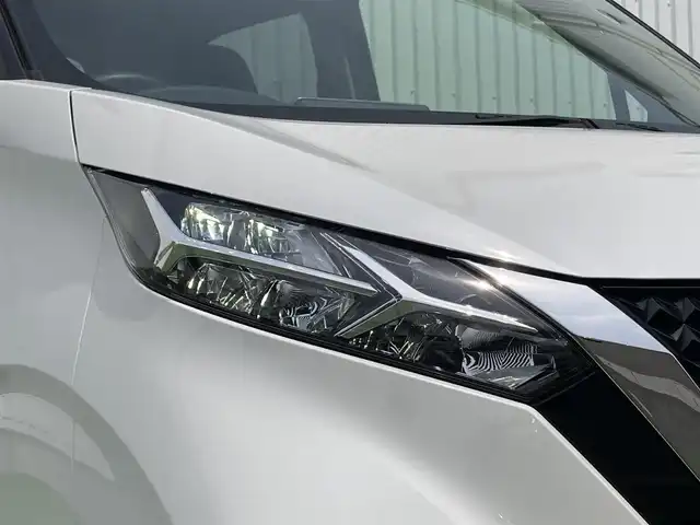 日産 デイズ HWS G ターボ プロパイロットED 香川県 2020(令2)年 5.1万km ホワイトパール 登録時走行距離：50777km/ディーラー純正ナビ/　CD BT フルセグTV/全方位カメラ/エマージェンシーブレーキ/レーンキープアシスト/レーダークルーズコントロール/LEDヘッドライト/オートライト/フォグランプ/レベライザヘッドライト/アイドリングストップ/横滑り防止装置/オートホールド機能付き電子パーキングブレーキ/ETC/シートヒーター/プッシュスタート/スマートキー