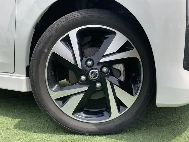 日産 デイズ HWS G ターボ プロパイロットED 香川県 2020(令2)年 5.1万km ホワイトパール 登録時走行距離：50777km/ディーラー純正ナビ/　CD BT フルセグTV/全方位カメラ/エマージェンシーブレーキ/レーンキープアシスト/レーダークルーズコントロール/LEDヘッドライト/オートライト/フォグランプ/レベライザヘッドライト/アイドリングストップ/横滑り防止装置/オートホールド機能付き電子パーキングブレーキ/ETC/シートヒーター/プッシュスタート/スマートキー