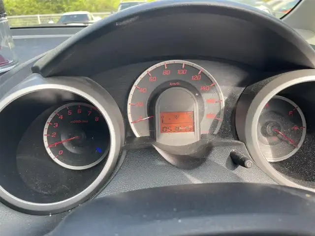 ホンダ フィット G 滋賀県 2011(平23)年 5.4万km 白 純正オーディオ/CD/USB/AUX/Bカメラ/ドライブレコーダー前後
