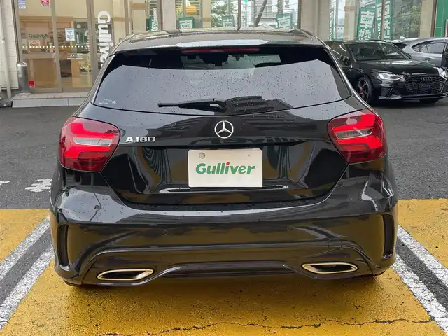 メルセデス・ベンツ Ａ１８０ AMG スタイル 静岡県 2017(平29)年 4.5万km コスモスブラック サンルーフ/純正ディスプレイオーディオ/DVD/CD/SD/BT/USB/バックカメラ/ハーフレザーシート/前席シートヒーター /前席メモリー付パワーシート/衝突軽減ブレーキ/レーンキープアシスト/ブラインドスポットモニター/クリアランスソナー/レーダークルーズコントロール/前後ドライブレコーダー/LEDヘッドライト/純正18インチAW/スマートキー×2/保証書/取扱説明書/R3/5点検記録簿有