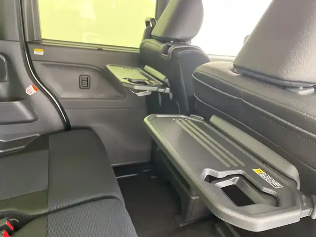 ダイハツ タント カスタム RS 群馬県 2025(令7)年 0.1万km未満 シャイニングホワイトパール 届出済未使用車　純正９型ディスプレイオーディオ　フルセグＴＶ　両側パワースライドドア　横滑り抑制機能　衝突軽減ブレーキ　アイドリングストップ　前席シートヒーター　ＬＥＤライト　純正アルミホイール　禁煙