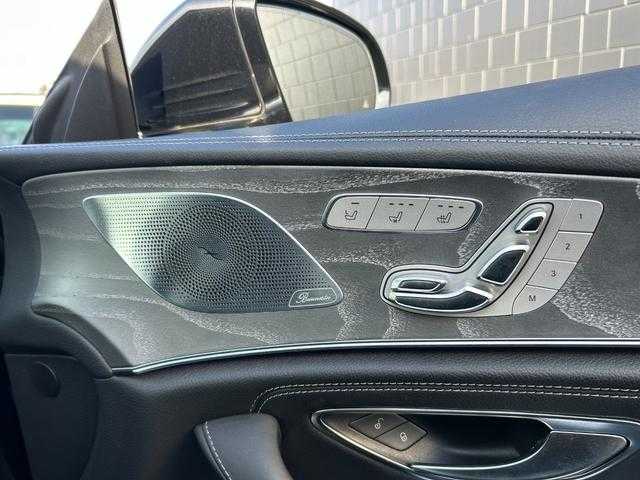 メルセデス・ベンツ ＣＬＳ４５０ 4マチック スポーツ 埼玉県 2018(平30)年 4.5万km オブシディアンブラック エクスクルーシＰ/アラウンドビューカメラ/純正HDDナビ/(Bluetooth/USB/フルセグ)/レーダーセーフティＰ/ガラススライディングルーフ/レーダーセーフティＰ/ヘッドアップディスプレイ/シートヒーター/シートベンチレーション　