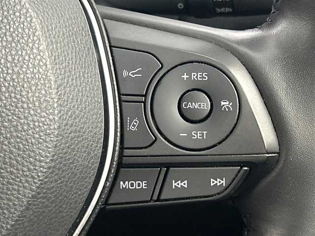 トヨタ ＲＡＶ４ ハイブリッドG 福岡県 2023(令5)年 3.1万km プラチナホワイトパールマイカ モデリスタエアロ/サンルーフ/純正10.5インチディスプレイオーディオナビ/プリクラッシュセーフティ/パーキングサポートブレーキ/車線逸脱/オートハイビーム/ブラインドスポットモニター/運転席パワーシート/ステアリングヒーター/前席シートヒーター／ベンチレーション/パワーバックドア/デジタルインナーミラー/レザーシート/ETC２．０