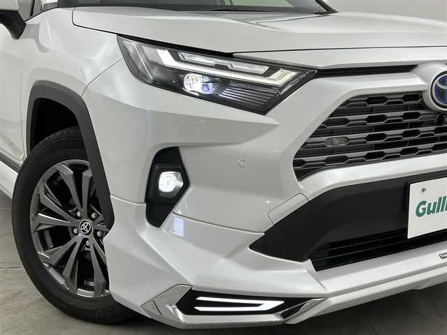 トヨタ ＲＡＶ４ ハイブリッドG 福岡県 2023(令5)年 3.1万km プラチナホワイトパールマイカ モデリスタエアロ/サンルーフ/純正10.5インチディスプレイオーディオナビ/プリクラッシュセーフティ/パーキングサポートブレーキ/車線逸脱/オートハイビーム/ブラインドスポットモニター/運転席パワーシート/ステアリングヒーター/前席シートヒーター／ベンチレーション/パワーバックドア/デジタルインナーミラー/レザーシート/ETC２．０