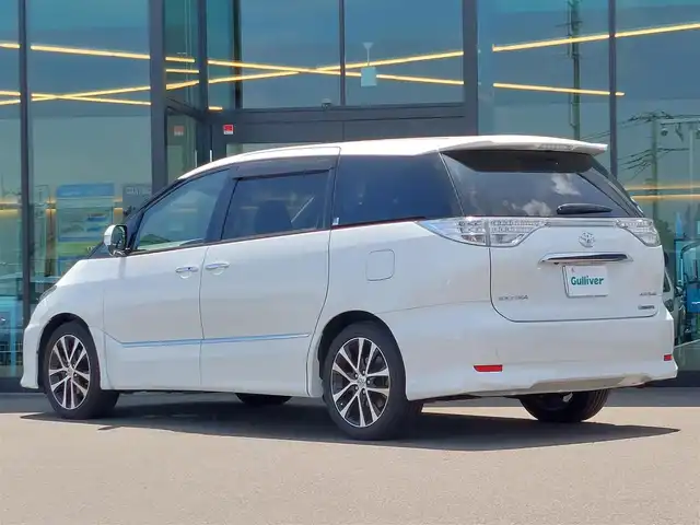 トヨタ エスティマ アエラス プレミアムエディション 東京都 2015(平27)年 6.4万km ホワイトパールクリスタルシャイン 7人乗/純正9インチナビ〈NSZA-X64T〉/・Bluetooth/・フルセグTV/・CD/DVD/バックカメラ/ビルトインETC/両側パワースライドドア/HIDヘッドライト/純正18インチアルミホイール/クルーズコントロール