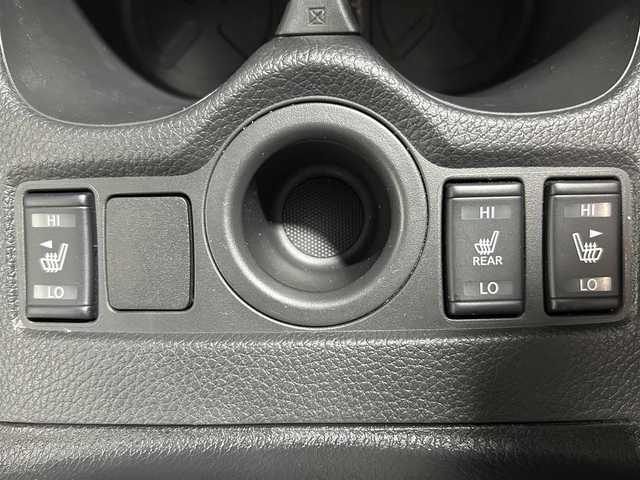 日産 エクストレイル ハイブリッド 20X 大阪府 2017(平29)年 2.6万km ガーネットレッド プロパイロット　純正９ｉｎｃナビＴＶ　３６０カメラ　デジタルインナーミラー　革シート　シートヒーター　電動リアゲート　衝突軽減　レーダーＣ　クリアランスソナー　ＢＳＭ　前後ドラレコ