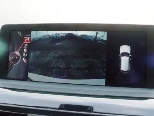 ＢＭＷ ３２０ｉ xDrive ツーリング スポーツ 岩手県 2015(平27)年 6.6万km アルピンホワイトⅢ インテリセーフ/LDW/純正HDDナビ/バックカメラ/ミラーETC/コンフォートアクセス/リアPDC/クルコン/パワーシート/D席社外シートヒーター/Pバックドア/キセノンライト/社外18インチホイール/16インチ冬タイヤホイールあり