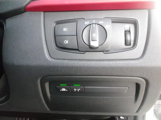 ＢＭＷ ３２０ｉ xDrive ツーリング スポーツ 岩手県 2015(平27)年 6.6万km アルピンホワイトⅢ インテリセーフ/LDW/純正HDDナビ/バックカメラ/ミラーETC/コンフォートアクセス/リアPDC/クルコン/パワーシート/D席社外シートヒーター/Pバックドア/キセノンライト/社外18インチホイール/16インチ冬タイヤホイールあり