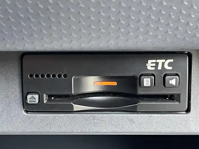 スズキ ハスラー X 茨城県 2017(平29)年 7.7万km フェニックスレッドパール/ブルーイッシュブラックパール 純正ナビ/【ラジオ・SD・iPod・TV・USB・BT・DISC・HDMI・VTR】/シートヒーター/全方位カメラ/ETC/前後ドラレコ/アイドリングストップ/ステリモ/オートライト/Fフォグ/キセノンライト/純正フロアマット/純正アルミホイール/横滑り防止装置/レーンキープアシスト/衝突被害軽減システム