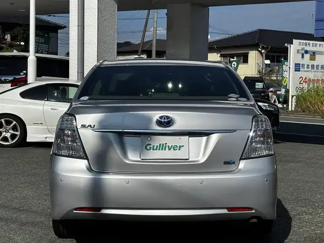 トヨタ ＳＡＩ G 熊本県 2010(平22)年 8.1万km シルバーM 純正ナビ/【フルセグTV/CD/DVD/AUX】/バックカメラ/クルーズコントロール/コーナーセンサー/D席N席パワーシート/革巻きステアリング/ステアリングスイッチ/純正18インチAW/プッシュスタート/スマートキー/オートライト/ETC/純正フロアマット/純正ドアバイザー/ABS/盗難防止装置/保証書/取扱説明書/スペアキー