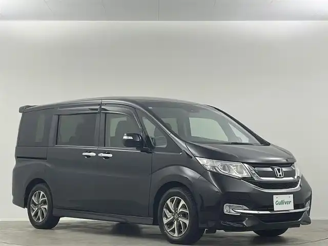 ホンダ ステップワゴン スパーダ アドバンスパッケージ β 埼玉県 2016(平28)年 7.5万km プレミアムスパークルブラックパール 純正８型ナビ　Ｂｌｕｅｔｏｏｔｈ　バックカメラ　純正９インチフリップダウンモニター　両側パワースライドドア　レーダークルーズコントロール　スペアキー　コーナーセンサー　衝突軽減　アイドリングストップ