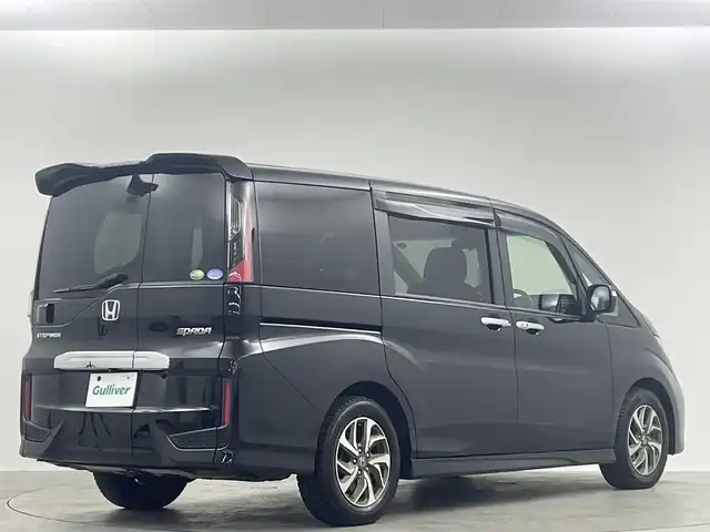 ホンダ ステップワゴン スパーダ アドバンスパッケージ β 埼玉県 2016(平28)年 7.5万km プレミアムスパークルブラックパール 純正８型ナビ　Ｂｌｕｅｔｏｏｔｈ　バックカメラ　純正９インチフリップダウンモニター　両側パワースライドドア　レーダークルーズコントロール　スペアキー　コーナーセンサー　衝突軽減　アイドリングストップ