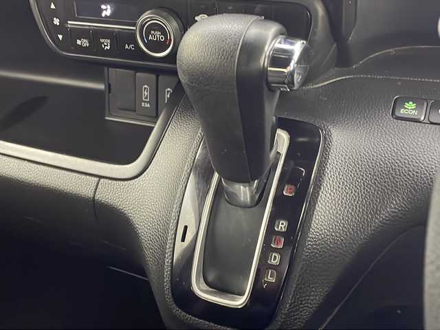 ホンダ Ｎ ＢＯＸ カスタム G L ホンダセンシング 新潟県 2018(平30)年 4.5万km ミラノレッド 　メモリナビ/　フルセグテレビ/　バックカメラ/　CD/DVD/Bluetooth/　ウィンカーミラー/　クルーズコントロール/　ドアバイザー/　プッシュスタート/　アイドリングストップ/　両側パワースライドドア/　ETC/　LEDヘッドライト/　オートライト/　USBソケット
