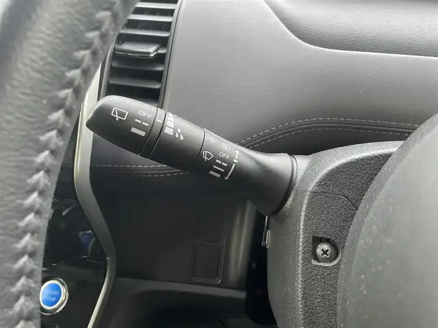 日産 セレナ e－パワー ハイウェイスター V 栃木県 2020(令2)年 6.3万km マルーンレッド 2トーン 360度セーフティーアシスト/純正フリップダウンモニター/プロパイロット/純正10インチＳＤナビ/・フルセグ/・CD/DV/Blueray/・FM/AM/SD/アラウンドビューモニター/インテリジェントスマートルームミラー/ビルトインETC/ドライブレコーダー/両側パワースライド/電子パーキングブレーキ/オートホールド/革巻きステアリング/ステアリングスイッチ/スマートキー/プッシュスタート/LEDヘッドライト/フォグランプ/オートライト/純正16AW/純正フロアマット/ドアバイザー/横滑り防止システム