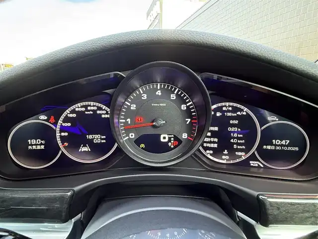 ポルシェ パナメーラ 4S 静岡県 2017(平29)年 1.9万km 黒 レザーシート/電動リアゲート/BSM/BOSEサウンド/純正ナビ/(CD/DVD/BT/CarPlay/フルセグ)/バックカメラ/ACC/LKA/パーキングアシスト/メモリー付パワーシート/全席シートヒーター/キーレスキー/ETC/純正フロアマット/純正20インチアルミホイール/保証書/取説/スペアキー