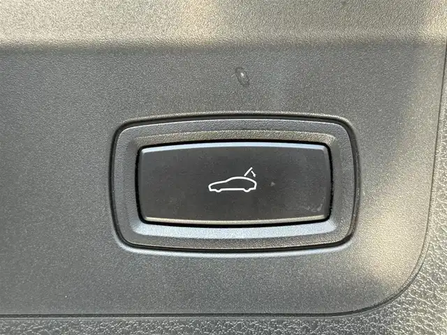 ポルシェ パナメーラ 4S 静岡県 2017(平29)年 1.9万km 黒 レザーシート/電動リアゲート/BSM/BOSEサウンド/純正ナビ/(CD/DVD/BT/CarPlay/フルセグ)/バックカメラ/ACC/LKA/パーキングアシスト/メモリー付パワーシート/全席シートヒーター/キーレスキー/ETC/純正フロアマット/純正20インチアルミホイール/保証書/取説/スペアキー