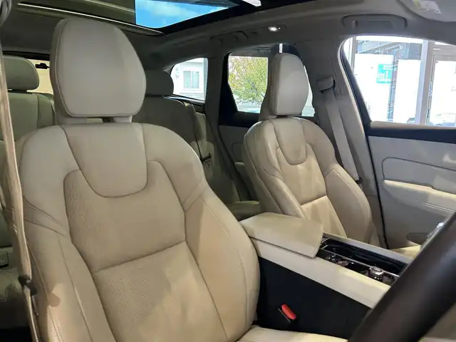 ボルボ ボルボ ＸＣ６０ B5 AWD インスクリプション 道央・札幌 2021(令3)年 3.9万km オニキスブラックP メタリックペイント/ラグジュアリーパッケージ/　・電動パノラマガラスサンルーフ/　・Bowers&Wilkinsプレミアムサウンド/Googleナビ/USB/Bluetooth/360°カメラ/ACC/BLIS/CTA/パイロットアシスト/LKA/CitySafety/フルアクティブハイビーム/ワイヤレスチャージング/LEDヘッドライト/ヘッドアップディスプレイ/ナッパレザーシート/シートヒーター/シートベンチレーション/ステアリングヒーター/パワーテールゲート/Googleナビは2025年12月以降は有償(無料期間4年)