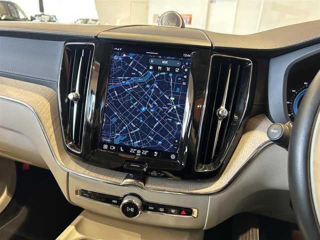 ボルボ ボルボ ＸＣ６０ B5 AWD インスクリプション 道央・札幌 2021(令3)年 3.9万km オニキスブラックP メタリックペイント/ラグジュアリーパッケージ/　・電動パノラマガラスサンルーフ/　・Bowers&Wilkinsプレミアムサウンド/Googleナビ/USB/Bluetooth/360°カメラ/ACC/BLIS/CTA/パイロットアシスト/LKA/CitySafety/フルアクティブハイビーム/ワイヤレスチャージング/LEDヘッドライト/ヘッドアップディスプレイ/ナッパレザーシート/シートヒーター/シートベンチレーション/ステアリングヒーター/パワーテールゲート/Googleナビは2025年12月以降は有償(無料期間4年)