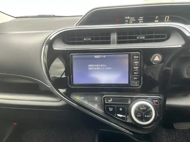 トヨタ アクア S 島根県 2018(平30)年 5.7万km コバルトブルーメタリック 純正SDナビ　/フルセグTV　/Ｂｌｕｅｔｏｏｔｈ接続　/バックカメラ　/ビルトインＥＴＣ　/衝突被害軽減システム　/アイドリングストップ　/横滑り防止装置　/純正フロアマット　/保証書　/取扱説明書　/スペアキー1本