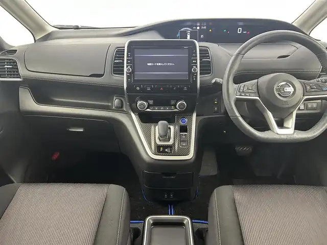 日産 セレナ e－パワー ハイウェイスター 千葉県 2018(平30)年 7.5万km ブリリアントシルバー 禁煙車/エマージェンシーブレーキ/・インテリジェントパーキングアシスト/・プロパイロット/・車線逸脱警報システム/両側パワースライドドア/純正9インチメモリナビ/・型番:MM518D-L/・CD/DVD/USB/Bluetooth/フルセグTV/・ビルトインETC/・アラウンドビューモニター/・インテリジェントルームミラー/フリップダウンモニター/革巻きステアリング/・ステアリングスイッチ/・ステアリングヒーター/電子パーキング/・ブレーキホールド/左右独立エアコン/純正フロアマット/純正15インチAW/オートライト/・LEDヘッドライト/・LEDフォグランプ