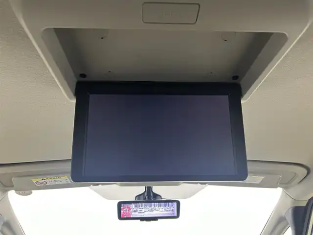 日産 セレナ e－パワー ハイウェイスター 千葉県 2018(平30)年 7.5万km ブリリアントシルバー 禁煙車/エマージェンシーブレーキ/・インテリジェントパーキングアシスト/・プロパイロット/・車線逸脱警報システム/両側パワースライドドア/純正9インチメモリナビ/・型番:MM518D-L/・CD/DVD/USB/Bluetooth/フルセグTV/・ビルトインETC/・アラウンドビューモニター/・インテリジェントルームミラー/フリップダウンモニター/革巻きステアリング/・ステアリングスイッチ/・ステアリングヒーター/電子パーキング/・ブレーキホールド/左右独立エアコン/純正フロアマット/純正15インチAW/オートライト/・LEDヘッドライト/・LEDフォグランプ