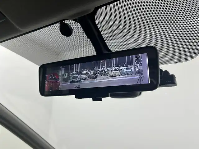 日産 セレナ e－パワー ハイウェイスター 千葉県 2018(平30)年 7.5万km ブリリアントシルバー 禁煙車/エマージェンシーブレーキ/・インテリジェントパーキングアシスト/・プロパイロット/・車線逸脱警報システム/両側パワースライドドア/純正9インチメモリナビ/・型番:MM518D-L/・CD/DVD/USB/Bluetooth/フルセグTV/・ビルトインETC/・アラウンドビューモニター/・インテリジェントルームミラー/フリップダウンモニター/革巻きステアリング/・ステアリングスイッチ/・ステアリングヒーター/電子パーキング/・ブレーキホールド/左右独立エアコン/純正フロアマット/純正15インチAW/オートライト/・LEDヘッドライト/・LEDフォグランプ