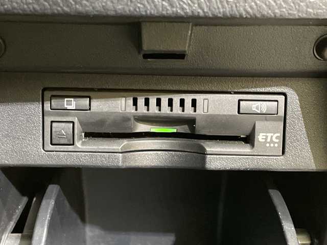 トヨタ アルファード S Cパッケージ 愛媛県 2017(平29)年 9万km ホワイトパールクリスタルシャイン ツインムーンルーフ/純正ナビ/フルセグTV/Bluetooth/バックカメラ/純正12.1型フリップダウンモニター/ETC/LEDヘッドライト/ハーフレザーシート/ウッドコンビハンドル/エグゼクティブパワーシート/レーダークルーズコントロール/パワーバックドア/ステアリングヒーター/ドライブレコーダー