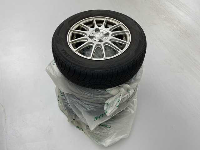 ホンダ フィット 13G L ホンダセンシング 福島県 2017(平29)年 10.5万km プレミアムホワイトパールⅡ /禁煙車//レーダークルーズコントロール//純正ナビ/フルセグＴＶ　/ＵＳＢ/BT//バックカメラ//ビルトインＥＴＣ//ドライブレコーダー//レーンアシスト//アルミ付きスタッドレス積込//ＬＥＤライト//ステアリングリモコン//レーンアシスト//オートハイビーム//フォグライト