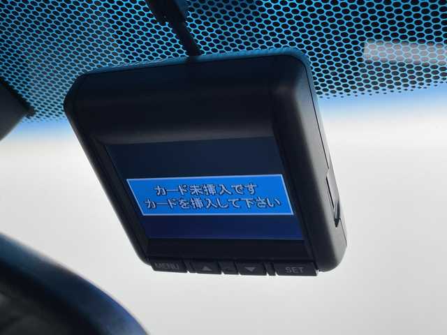 ホンダ フィット 13G L ホンダセンシング 福島県 2017(平29)年 10.5万km プレミアムホワイトパールⅡ /禁煙車//レーダークルーズコントロール//純正ナビ/フルセグＴＶ　/ＵＳＢ/BT//バックカメラ//ビルトインＥＴＣ//ドライブレコーダー//レーンアシスト//アルミ付きスタッドレス積込//ＬＥＤライト//ステアリングリモコン//レーンアシスト//オートハイビーム//フォグライト