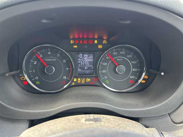 スバル フォレスター S－リミテッド 長野県 2015(平27)年 7.8万km ヴェネチアンレッドパール ・社外ナビ/(Bluetooth/ワンセグTV/DVD)/・バックカメラ/・クルーズコントロール/・純正ビルトインETC/・前後ドライブレコーダー/・純正フロアマット/・パワーシート(D+N席)/・ハーフレザーシート/・シートヒーター(D+N席)/・ルーフレール/・純正18インチアルミホイール/・取扱説明書/・保証書