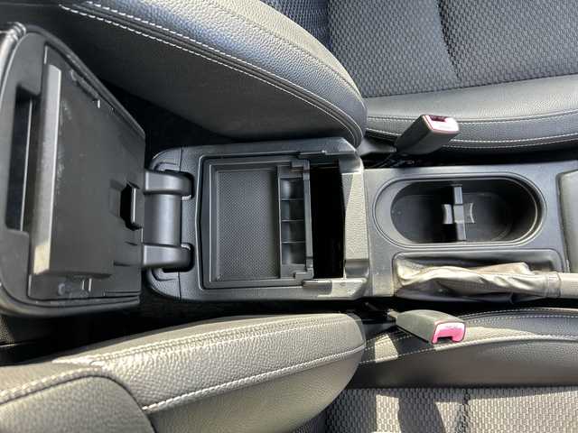 スバル フォレスター S－リミテッド 長野県 2015(平27)年 7.8万km ヴェネチアンレッドパール ・社外ナビ/(Bluetooth/ワンセグTV/DVD)/・バックカメラ/・クルーズコントロール/・純正ビルトインETC/・前後ドライブレコーダー/・純正フロアマット/・パワーシート(D+N席)/・ハーフレザーシート/・シートヒーター(D+N席)/・ルーフレール/・純正18インチアルミホイール/・取扱説明書/・保証書