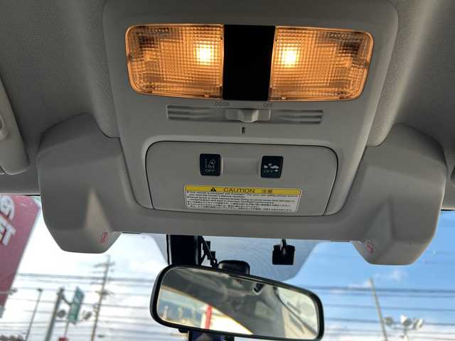 スバル フォレスター S－リミテッド 長野県 2015(平27)年 7.8万km ヴェネチアンレッドパール ・社外ナビ/(Bluetooth/ワンセグTV/DVD)/・バックカメラ/・クルーズコントロール/・純正ビルトインETC/・前後ドライブレコーダー/・純正フロアマット/・パワーシート(D+N席)/・ハーフレザーシート/・シートヒーター(D+N席)/・ルーフレール/・純正18インチアルミホイール/・取扱説明書/・保証書