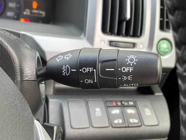 ホンダ ステップワゴン スパーダ Z クールスピリット 富山県 2014(平26)年 9.6万km プレミアムコスミックバイオレットパール フリップダウンモニター/純正ナビ/バックカメラ/ETC/クルーズコントロール/両側パワースライドドア/16インチアルミホイール/ハーフレザーシート/HIDヘッドライト/オートライト/ステアリングリモコン