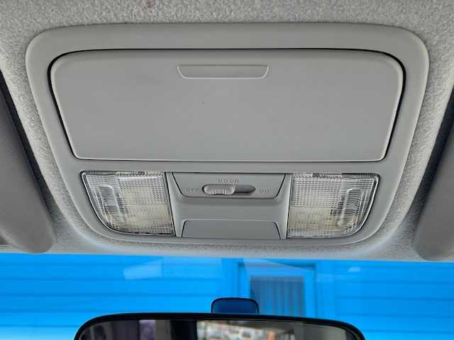 ホンダ ステップワゴン スパーダ Z クールスピリット 富山県 2014(平26)年 9.6万km プレミアムコスミックバイオレットパール フリップダウンモニター/純正ナビ/バックカメラ/ETC/クルーズコントロール/両側パワースライドドア/16インチアルミホイール/ハーフレザーシート/HIDヘッドライト/オートライト/ステアリングリモコン