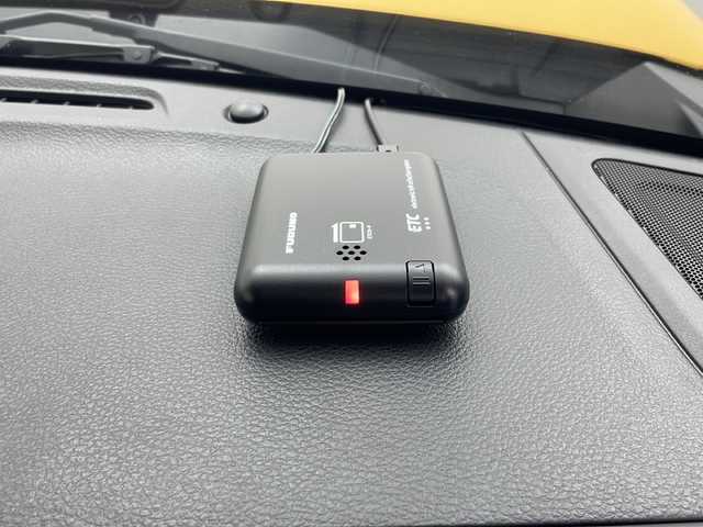 スズキ ハスラー HYBRID G 秋田県 2024(令6)年 0.5万km アクティブイエロー/ガンメタリック2トーン 4WD/セーフティサポート　/社外SDナビ　/　　CD/DVD/BT/フルセグTV/バックカメラ　/レーダークルーズコントロール　/LEDオートライト　/前席シートヒーター　/純正15インチアルミホイール　/オートマチックハイビーム　/アイドリングストップ/レーンキープアシスト/スマートキー　/ETC