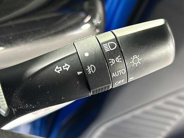 スズキ スペーシア カスタム HYBRID XS 沖縄県 2018(平30)年 3.4万km ブリスクブルーM ワンオーナー/禁煙車/純正SDナビ/CD/DVD/SD/BT/フルセグ/バックカメラ/ビルトインETC/スズキセーフティサポート/デュアルセンサーブレーキサポート/レーンキープアシスト/コーナーセンサー/横滑り防止装置/アイドリングストップ/両側パワースライドドア/D席シートヒーター/オートマチックハイビーム/LEDヘッドライト/オートライト/純正15インチAW/純正フロアマット/プッシュスタート/スマートキー/保証書/取扱説明書
