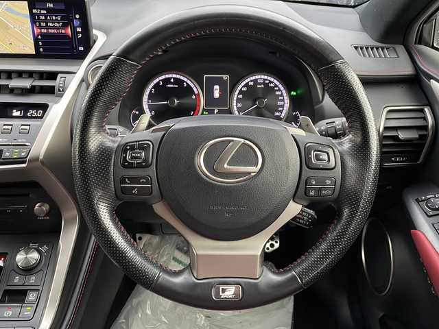 レクサス ＮＸ 300 Fスポーツ 道北・旭川 2019(令1)年 4.4万km ホワイトノーヴァガラスフレーク 4WD/サンルーフ /純正メモリナビ/ CD/DVD/BD/SD/MSV/AUX/USB/フルセグ/サイド・バックカメラ/レクサスセーフティシステム/PCS/LTA/ACC/PKSA/PKSB/RSA/クリアランスソナー /アイドリングストップ/パドルシフト/パワーバックドア /運転席メモリシート/パワーシート /レザーシート/シートヒーター/エアシート /ステアリングヒーター/オートハイビーム/オートライト/3眼LEDヘッドライト/フォグライト/シーケンシャルウインカー/ヘッドライトウォッシャー/オートワイパー/オートリトラミラー /ビルトインETC2.0/前後ドライブレコーダー/純正エンジンスターター /ドアバイザー/純正18AWサマータイヤ積み込み