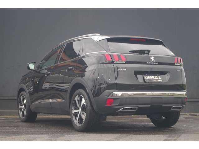 プジョー ３００８ GT ブルー HDi 茨城県 2020(令2)年 3.4万km 黒 純正ナビ付ディスプレイオーディオ/Bluetooth/AndroidAuto/AppleCarPlay/USB/バックカメラ/ブラインドスポットモニター/ダウンヒルアシストコントロール/アダプティブクルーズコントロール/LEDヘッドライト/・フォグランプ/・オートライト/・レザーシート/・D席パワーシート/・D/N席シートヒーター/電動リアゲート/・フットオープナー/前後ドライブレコーダー/ETC/純正18インチアルミホイール/革巻きステアリング/・ステアリングスイッチ/・パドルシフト/ワイヤレス充電器