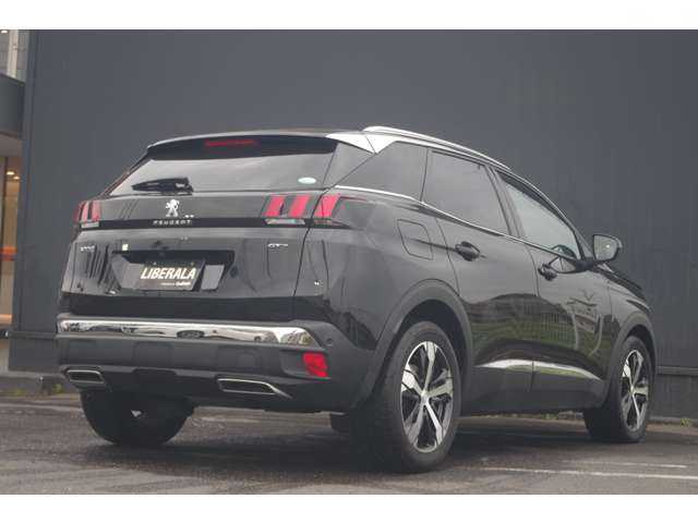 プジョー ３００８ GT ブルー HDi 茨城県 2020(令2)年 3.4万km 黒 純正ナビ付ディスプレイオーディオ/Bluetooth/AndroidAuto/AppleCarPlay/USB/バックカメラ/ブラインドスポットモニター/ダウンヒルアシストコントロール/アダプティブクルーズコントロール/LEDヘッドライト/・フォグランプ/・オートライト/・レザーシート/・D席パワーシート/・D/N席シートヒーター/電動リアゲート/・フットオープナー/前後ドライブレコーダー/ETC/純正18インチアルミホイール/革巻きステアリング/・ステアリングスイッチ/・パドルシフト/ワイヤレス充電器