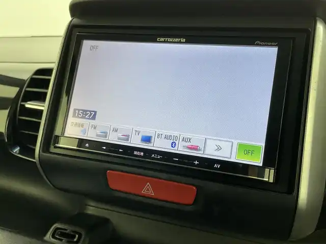 ホンダ Ｎ ＢＯＸ ターボ SSパッケージ 群馬県 2014(平26)年 7.3万km プレミアムホワイトパール 社外７インチナビ　バックカメラ　クルーズコントロール　両側パワースライドドア　衝突軽減ブレーキ　ステアリングスイッチ　パドルシフト　ＨＩＤヘッドライト　オートライト　純正アルミホイール　ＥＴＣ　禁煙車