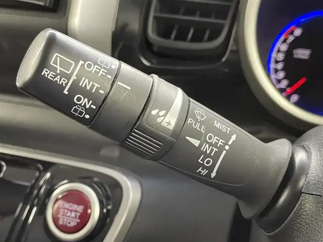 ホンダ Ｎ ＢＯＸ ターボ SSパッケージ 群馬県 2014(平26)年 7.3万km プレミアムホワイトパール 社外７インチナビ　バックカメラ　クルーズコントロール　両側パワースライドドア　衝突軽減ブレーキ　ステアリングスイッチ　パドルシフト　ＨＩＤヘッドライト　オートライト　純正アルミホイール　ＥＴＣ　禁煙車