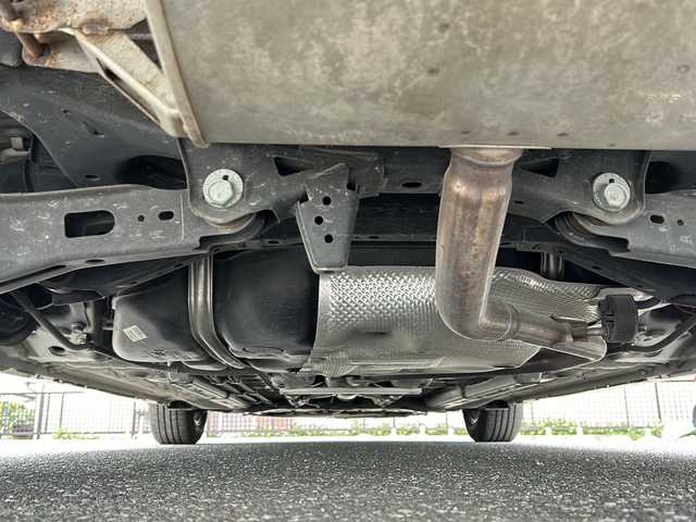 トヨタ カローラ G－X 愛知県 2019(令1)年 5万km ホワイトパールクリスタルシャイン ワンセグテレビ/バックカメラ/ETC/オートライト/電動格納ミラー/衝突軽減ブレーキ/レーンキープ/カーテンエアバック/Bluetooth/プッシュスタート/ブラインドスポットモニター/コーナーセンサー/ウィンカーミラー/純正マット/USB