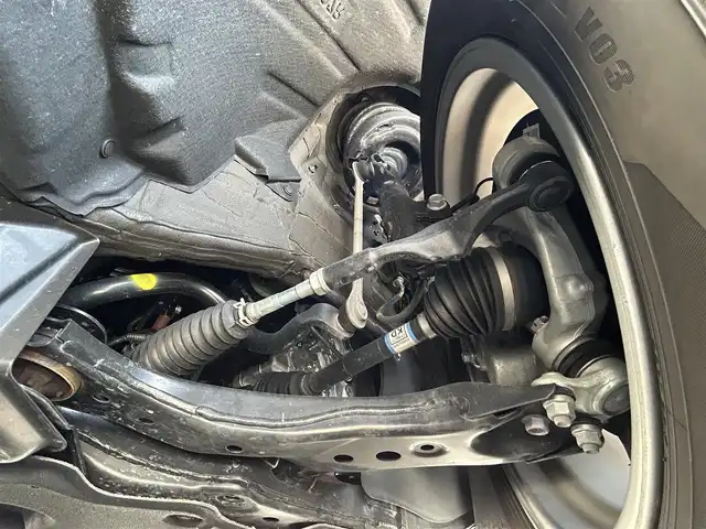 トヨタ アルファード Z 滋賀県 2024(令6)年 1.5万km ブラック ガソリン/2WD(FF)/CVT/左右独立ムーンルーフ/両側パワースライドドア/１４インチ純正コネクティッドナビ/(FM/AM/USB/HDMI/フルセグ/Bluetooth)/ETC2.0/前後ドライブレコーダー/パノラミックビューモニター/バックカメラ/ＴＶキャンセラー/後席用サイドサンシェード/ＴｏｙｏｔａＳａｆｅｔｙＳｅｎｓｅ/・踏み間違い防止アシスト	/・ブレーキアシスト	/・プリクラッシュブレーキアシスト	/・プロアクティブドライビングアシスト/・ブラインドスポットモニター/・安心降車アシスト/・レーンキープアシスト	/・レーダークルーズコントロール/・標識検知機能	/全席シートヒーター/全席シートベンチレーション/ワイヤレス充電/電動格納ミラー/電動リアゲート/電動パーキング/ブレーキホールド/革巻きステアリング/ステアリングスイッチ/ステアリングヒーター/オートライト/LEDヘッドライト/フロントフォグ/リアフォグ/オートマチックハイビーム/フルオートエアコン/プッシュスタート/スマートキー/スペアキー/社外フロアマット/ヘッドアップディスプレイ