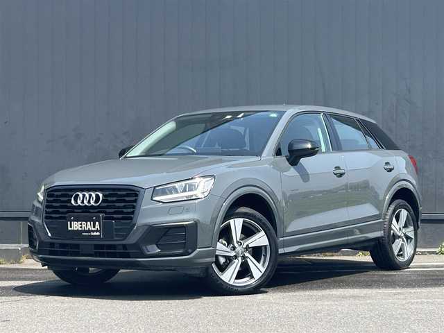 アウディ Ｑ２ 3.5TFSI シリンダーオンデマンドスポーツ 茨城県 2020(令2)年 1.4万km ナノグレー/フロレットシルバーM ブラックスタイリングパッケージ/アシスタンスパッケージ/ナビゲーションパッケージ/純正MMI12.3ナビ/フルセグTV/Bカメラ/電動リアゲート/バーチャルコクピット/オートクルーズコントロール/ハイビームアシスト/アクティブレーンキープアシスト/ブラインドスポットモニター/シートヒーター/スマートキー/Pスタート/ETC/ドラレコ