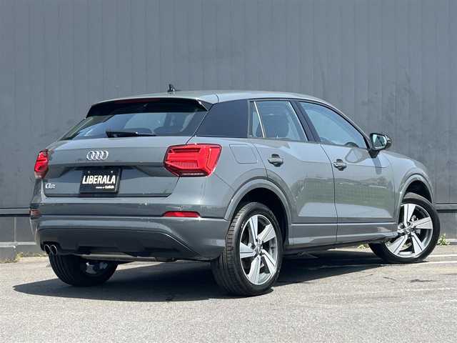 アウディ Ｑ２ 3.5TFSI シリンダーオンデマンドスポーツ 茨城県 2020(令2)年 1.4万km ナノグレー/フロレットシルバーM ブラックスタイリングパッケージ/アシスタンスパッケージ/ナビゲーションパッケージ/純正MMI12.3ナビ/フルセグTV/Bカメラ/電動リアゲート/バーチャルコクピット/オートクルーズコントロール/ハイビームアシスト/アクティブレーンキープアシスト/ブラインドスポットモニター/シートヒーター/スマートキー/Pスタート/ETC/ドラレコ