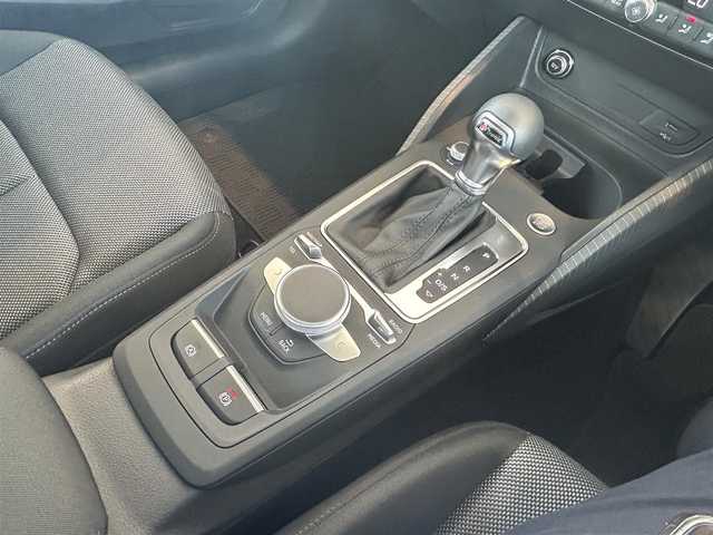 アウディ Ｑ２ 3.5TFSI シリンダーオンデマンドスポーツ 茨城県 2020(令2)年 1.4万km ナノグレー/フロレットシルバーM ブラックスタイリングパッケージ/アシスタンスパッケージ/ナビゲーションパッケージ/純正MMI12.3ナビ/フルセグTV/Bカメラ/電動リアゲート/バーチャルコクピット/オートクルーズコントロール/ハイビームアシスト/アクティブレーンキープアシスト/ブラインドスポットモニター/シートヒーター/スマートキー/Pスタート/ETC/ドラレコ