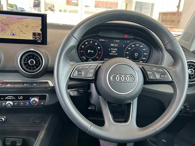 アウディ Ｑ２ 3.5TFSI シリンダーオンデマンドスポーツ 茨城県 2020(令2)年 1.4万km ナノグレー/フロレットシルバーM ブラックスタイリングパッケージ/アシスタンスパッケージ/ナビゲーションパッケージ/純正MMI12.3ナビ/フルセグTV/Bカメラ/電動リアゲート/バーチャルコクピット/オートクルーズコントロール/ハイビームアシスト/アクティブレーンキープアシスト/ブラインドスポットモニター/シートヒーター/スマートキー/Pスタート/ETC/ドラレコ