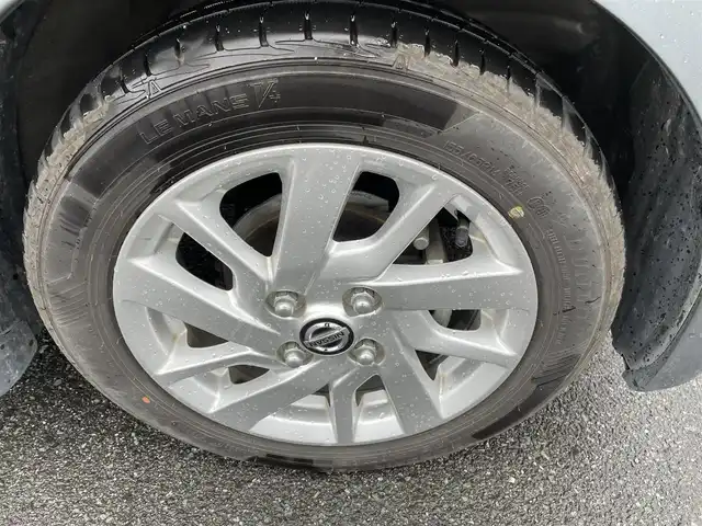 日産 デイズ ハイウェイスターX 福島県 2021(令3)年 8.7万km チタニウムグレーメタリック (株)IDOMが運営する【じしゃロンいわき店】の自社ローン専用車両になります。こちらは現金またはオートローンご利用時の価格です。自社ローンご希望の方は別途その旨お申付け下さい/登録時走行距離87021km/純正ディーラーオプションナビゲーション/型番：MM321D-L/【AM/FM/SD/USB】/アラウンドビューカメラ/バックカメラ/プッシュスタート/スマートキー/USBポート/サイドバイザー/フロアマット/純正アルミホイール